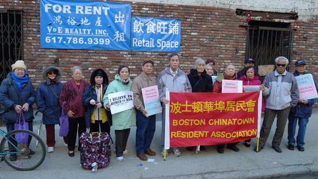 The Chinatown Resident Association rallied for affordable housing on March 13. (Image by Ling-Mei Wong.)